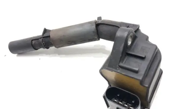 Mercedes-Benz CLA C117 X117 W117 High voltage ignition coil A2749061400