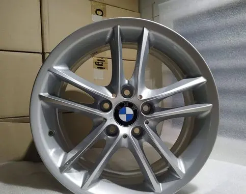 BMW 1 E81 E87 R18 alloy rim 6777782 6775632 36116775632