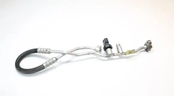 Land Rover Discovery 4 - LR4 Air conditioning (A/C) pipe/hose