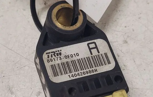 Toyota Corolla Verso AR10 Airbag deployment crash/impact sensor 891730F010 140426986H