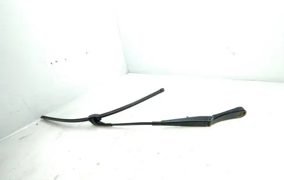 Volkswagen Touareg II Front wiper blade arm 7P0955409B