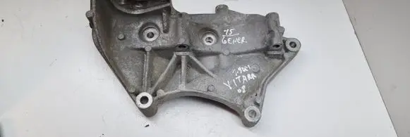 Suzuki Grand Vitara II Generator/alternator bracket 