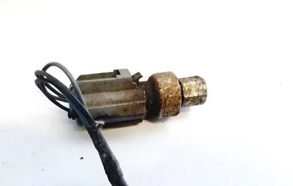 Dodge Caliber Air conditioning (A/C) pressure sensor 