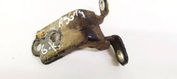 Subaru B9 Tribeca Rear door lower hinge