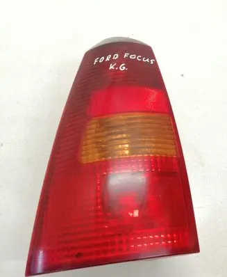 Ford Focus Rear/tail lights XS4X13N004