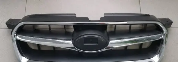 Subaru Legacy Front bumper upper radiator grill 91121AG20A 91122AG12A
