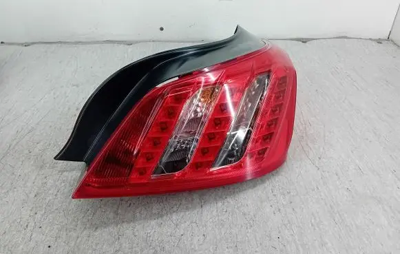 Peugeot 508 Rear/tail lights 9686293780