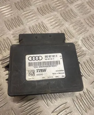 Audi Q5 SQ5 Hand brake control module 8K0907801H 32620205