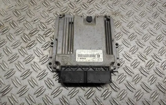 Fiat 500X Engine control unit/module 55265162 13491473 1039S77449