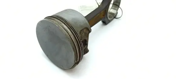 Jaguar XJ X308 Piston with connecting rod