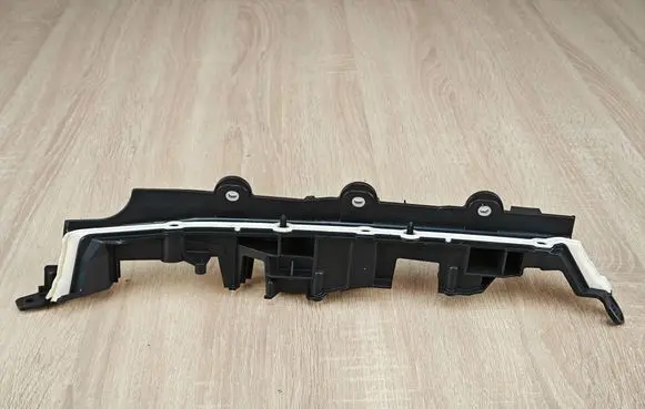 BMW 4 G22 G23 G24 G26 Other engine bay part 6991226