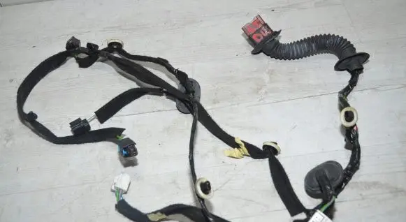 Dacia Duster II Rear door wiring loom 241260784R