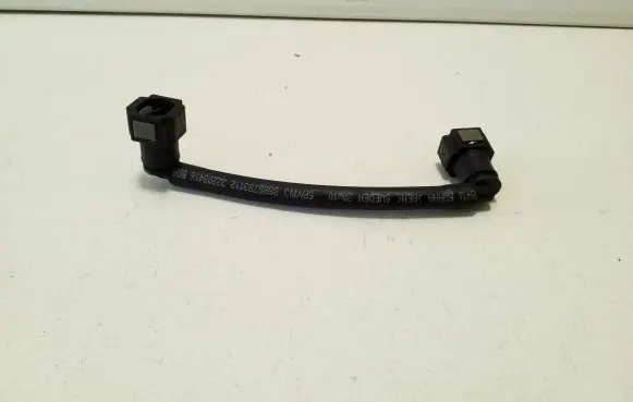 Volvo XC40 Breather/breather pipe/hose 32208416