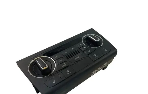 Audi Q3 8U Interior fan control switch 8U0820043G