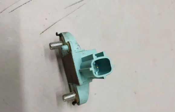 Audi A6 S6 C6 4F Airbag deployment crash/impact sensor 4F0955557