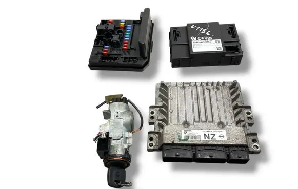Nissan Qashqai Engine ECU kit and lock set 23710BB31A 237101449R S180067173