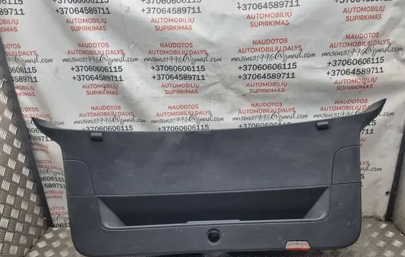 Volkswagen Golf Plus Tailgate trim 5M0867601A