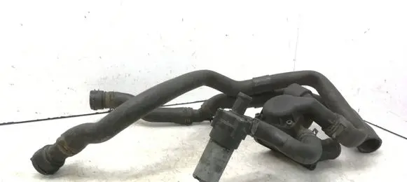 Volkswagen Sharan Thermostat/thermostat housing 021121121D