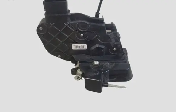 Volvo XC60 Rear door lock A048069 30799326