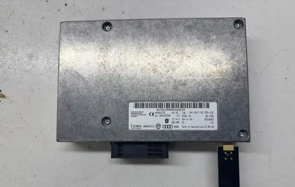 Audi A4 S4 B8 8K Bluetooth control unit module 4E0862335 4E0910336M