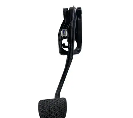 Infiniti QX30 Brake pedal 465015DF1A A2462900400 A2462920208