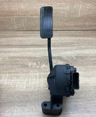 Opel Signum Accelerator throttle pedal 9186726