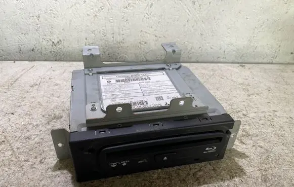 Dodge Durango Radio/CD/DVD/GPS head unit P68280950AC 28046