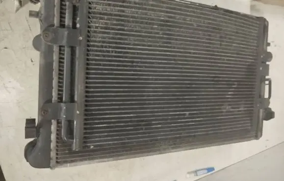 Volkswagen Golf IV Radiator set 1J0121253AD