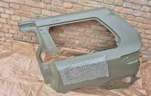 Toyota Sienna XL30 III Rear quarter panel 6161208090