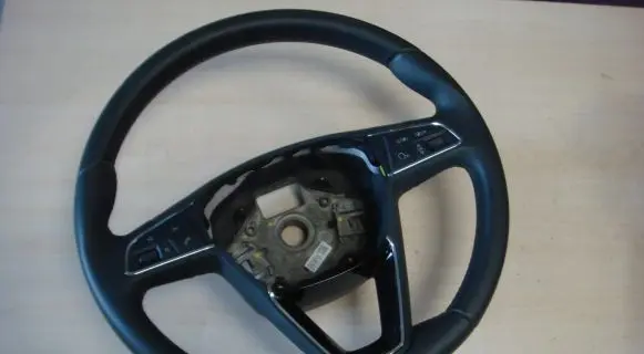 Seat Ibiza V (KJ) Steering wheel