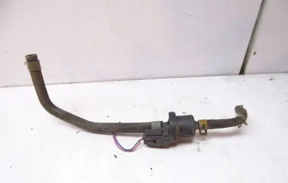 Hyundai Accent Vacuum valve 