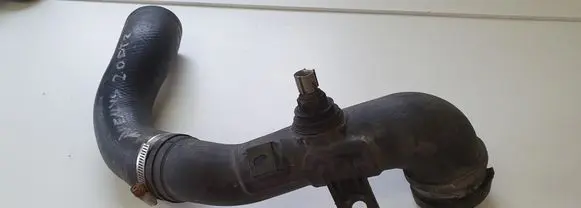 Toyota Avensis T270 Intercooler hose/pipe