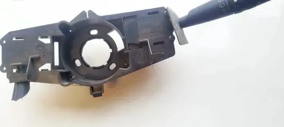 Citroen Xsara Picasso Wiper control stalk 9630605180 uSED