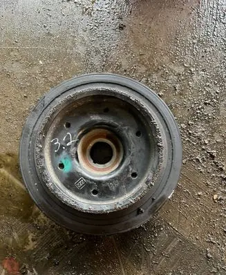 Mercedes-Benz E W211 Crankshaft pulley