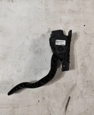 Ford S-MAX Accelerator throttle pedal 6G929F836KD 6PV00922011 C95YE01