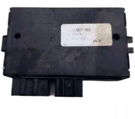 Audi A3 S3 8V Tow bar trailer control unit/module 5Q0907383