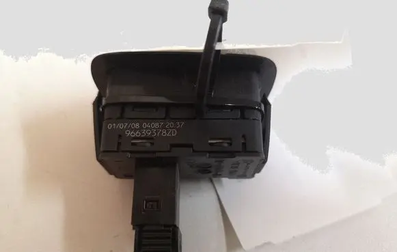 Citroen C4 Grand Picasso Electric window control switch 96639378ZD 11662