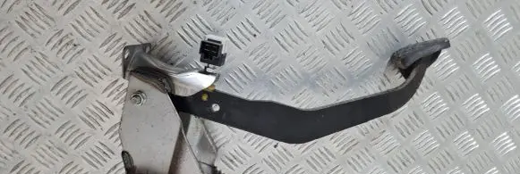Clutch pedal