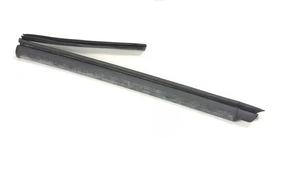 Mercedes-Benz C W202 Sunroof sealing rubber A2097700298 20260515HCR1333 2097700298