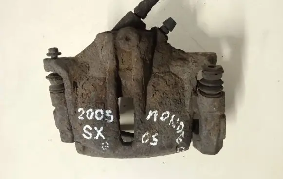 Ford Mondeo Mk III Front brake caliper