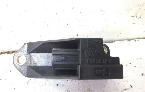 Volkswagen Caddy Airbag deployment crash/impact sensor 6Q0909606