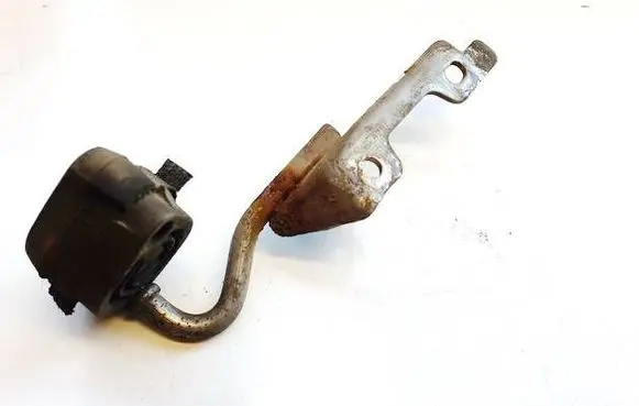 Mini One - Cooper Coupe R56 Muffler mount bracket/holder 2588944