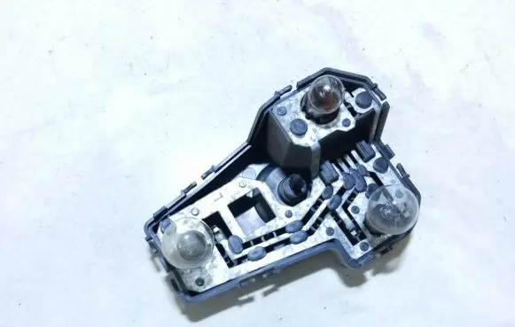 Volkswagen Sharan Tail light bulb cover holder