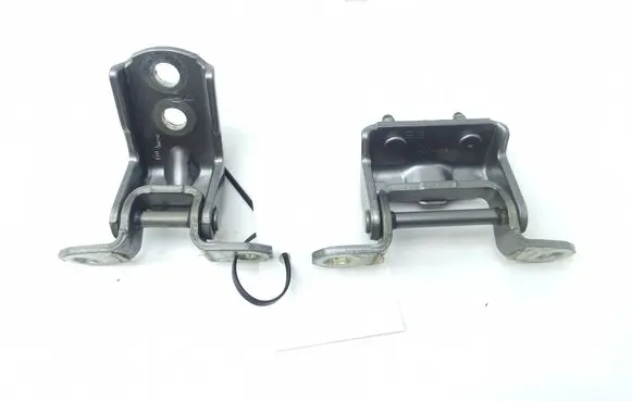 Nissan Navara D23 Rear door hinge set A047742