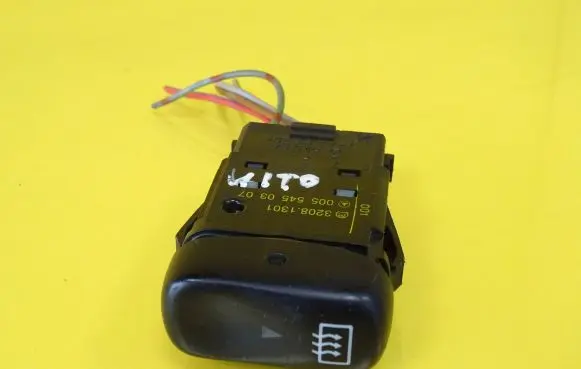 Mercedes-Benz Vito Viano W638 Windscreen/window heater switch 0055450307