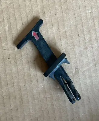 Volkswagen Golf IV Engine bonnet (hood) release handle 1J0823593C