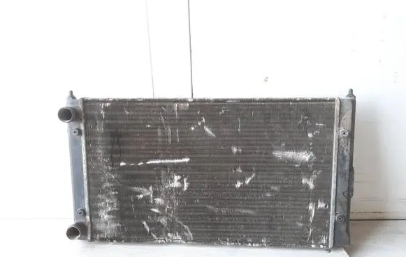 Volkswagen Jetta V Coolant radiator