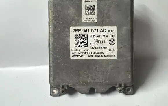 Volkswagen PASSAT B8 Headlight ballast module Xenon 7PP941571A 7PP941571AC W003T25175