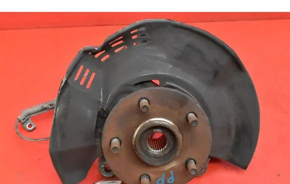 Toyota Corolla E10 Front wheel hub spindle knuckle 
