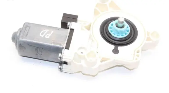 Audi A8 S8 D5 Front door window regulator motor 4K0959801
